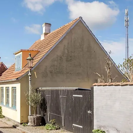 Ae330-aeroskobing-ostergade-8 *